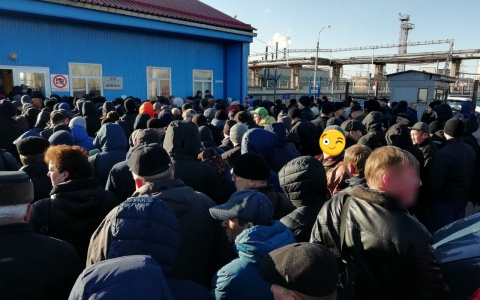 Сотрудники ярославских предприятий вышли на работу