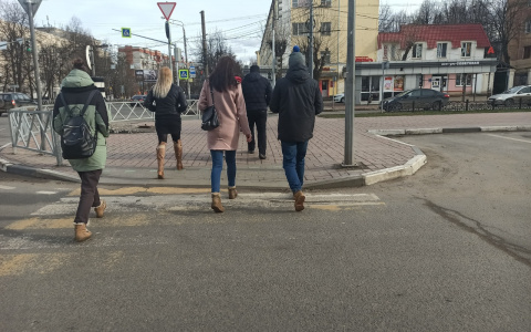 «Вселяет надежду»: ярославцы об озвученном Скворцовой пике коронавируса