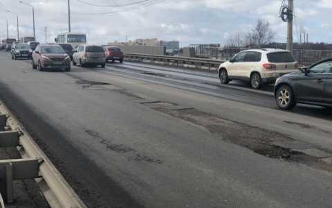 В Ярославле на несколько дней ограничат движение на Добрынинском путепроводе: когда