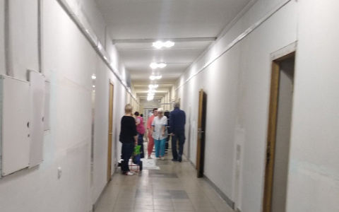 Из-за пациента с "короной" закрыли еще одно отделение Соловьевской больницы в Ярославле: его история