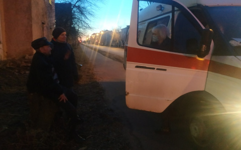 Лежал на земле и дрожал от холода: трогательная история спасения ярославца в пандемию