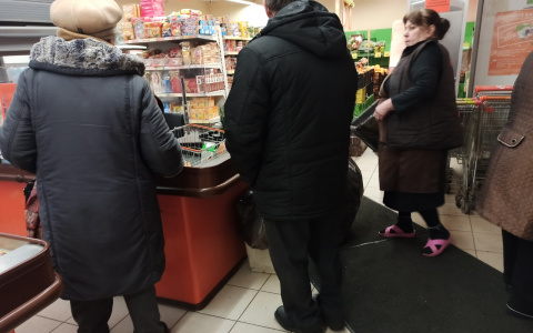 Скорость огромная: как расходится коронавирус в супермаркете, просчитал компьютер