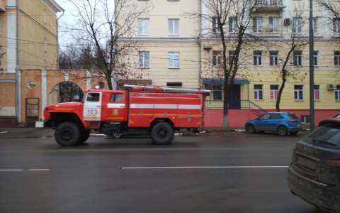 Вой пожарных сирен: что произошло за Волгой