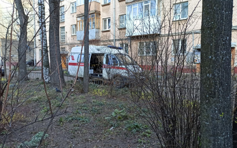 О молодом ярославце на кислородной поддержке рассказали в оперштабе