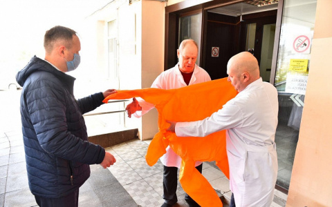 Губернатор Миронов пообещал медикам региональные доплаты: кто получит больше денег