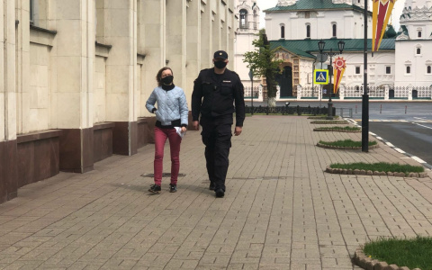 "Военный сценарий" вакцинации от коронавируса: что за этим стоит