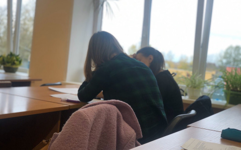 Один экзамен отменили: как школьники будут сдавать ЕГЭ 2020