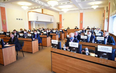 В Ярославской области у чиновников подтвердился "ковид": кто заболел