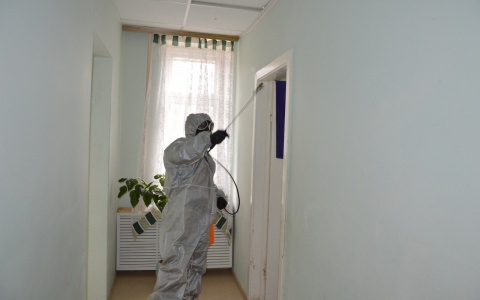 Дома не чище: ярославцам рассказали, какой воздух витает в их квартирах