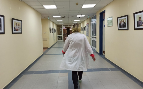 «Острая нехватка персонала»: студенты медицинского вышли лечить больных коронавирусом в Ярославле