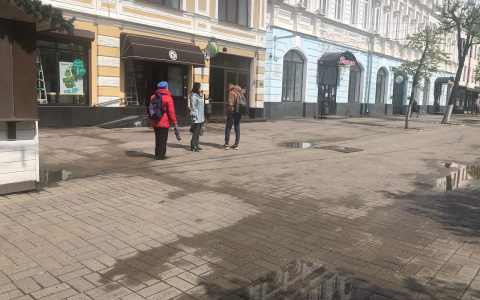 Эта привычка вас погубит: Роспотребнадзор рассказал, у кого риск заболеть ковидом больше