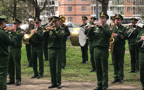 Военная техника и фейерверк: программа гуляний ко Дню Победы в Ярославле