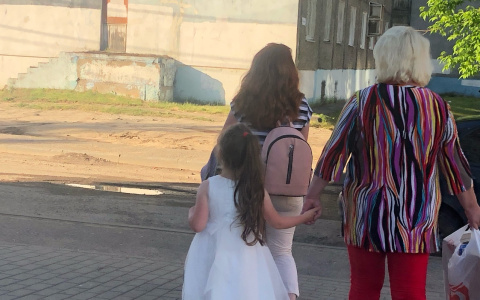 До января 21 года?! Кто хочет продлить "дистанционку" в школах до зимы