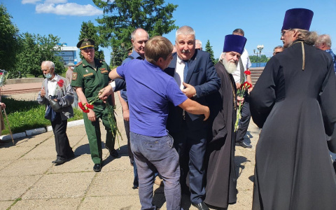 «Ты здесь дерзкий»: рыбинцы рассказали, из-за чего начался скандал Добрякова и известного блогера