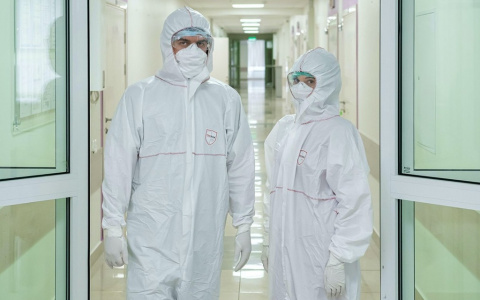 "Через меня прошли подтвержденные случаи": Минздрав ответил на острые вопросы о ковиде