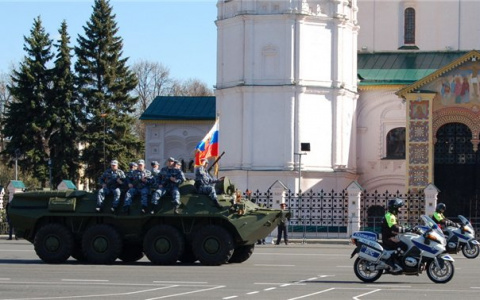 Ярославль празднует 75-летнюю годовщину Победы: праздничные площадки и время фейерверка