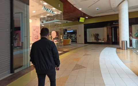 Не делайте этого в магазинах никогда: три опасных поступка