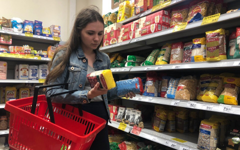 Гречка стала дорогая: в Ярославской области выросли цены на крупы и ещё ряд продуктов