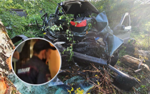 Разорвало вместе с машиной: двое молодых мужчин погибли под Ярославлем