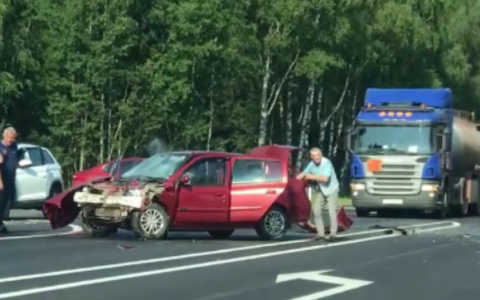 "Ребенок в коме": подробности смертельного ДТП под Ярославлем