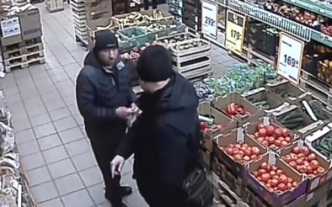 В Ярославле задержали мужчину, убившего дедушку в магазине. Кадры