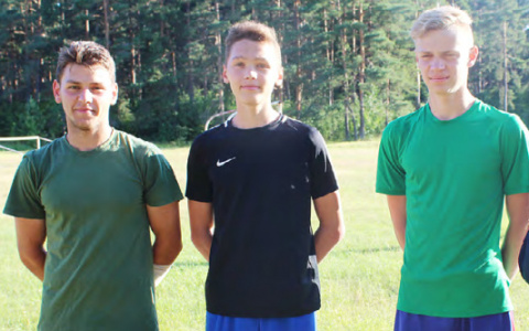 "Малышка захлебывалась в водовороте": юные ярославцы спасли ребенка под Ярославлем