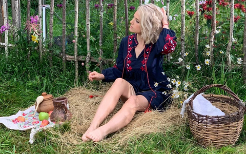 "Испытала наслаждение": под Ярославлем Куценко женихался с солистками "Фабрики"