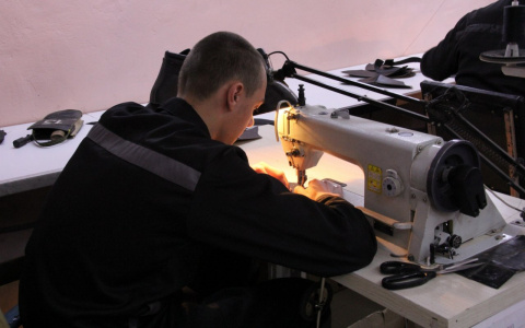 Вербовал в террористы: ФСБ взяла опасного сидельца в Рыбинске