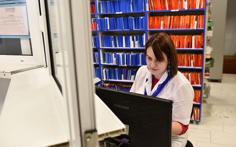 «Нам негде рожать»: ярославны требуют открыть отделение больницы в Тутаеве