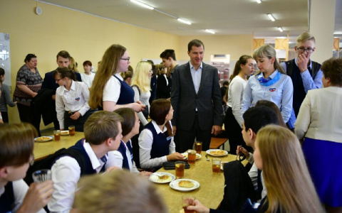 Родители за забором: как пройдут школьные линейки первого сентября в Ярославле