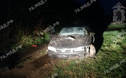 Смерть за секунды: мужчина погиб в ДТП под Ярославлем