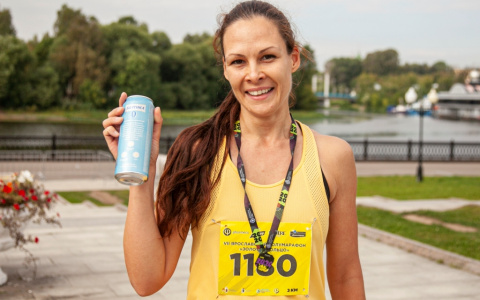 «Балтика 0» освежила участников  Ярославского полумарафона «Золотое Кольцо»