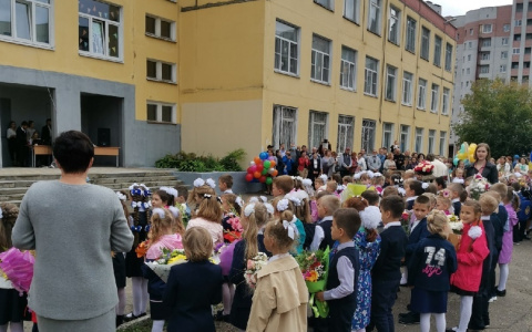 Сразу 17 классов и школа ушли на дистант из-за ковида в Ярославской области