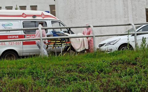 Новая смерть: еще один человек скончался от ковида в Ярославле