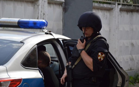 Эвакуация пяти зданий: что случилось в судах Ярославля