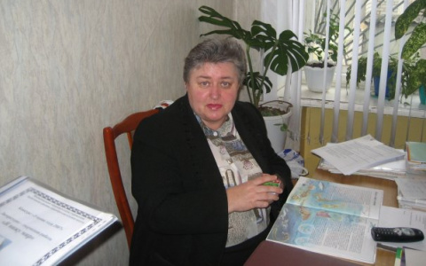 "Была такой сильной": учитель географии умерла в закрытой на карантин школе под Ярославлем