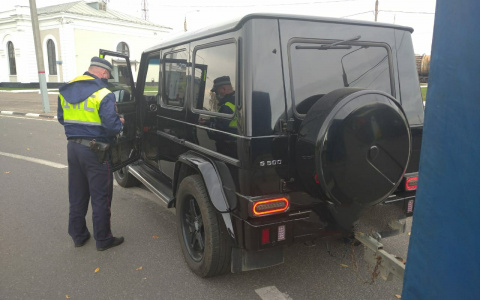 Облаву на машины с тонировкой устроили в Ярославле