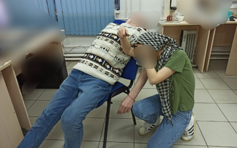 Застала с другой: в Брагино ревнивая жена вспорола мужу живот