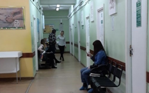 Это все из-за манту: дикие очереди в поликлинике Ярославля объяснил депздрав