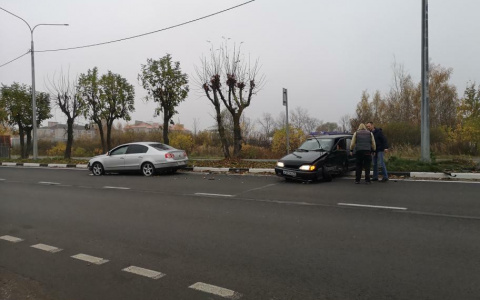 Удар пришелся на водителя: подробности жесткого ДТП под Ярославлем