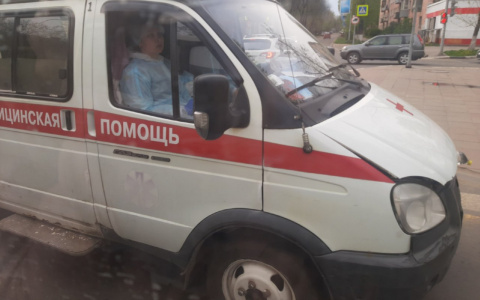 "Упала замертво": 14-летняя школьница внезапно умерла в Ярославской области