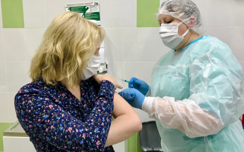 Ярославцев начали прививать от ковида: что известно о вакцине