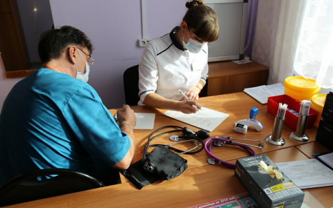 Дату окончания пандемии в России назвал профессор вирусологии