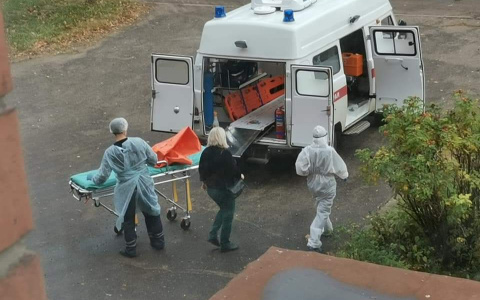 Дата названа: Онищенко сказал, когда уйдет коронавирус