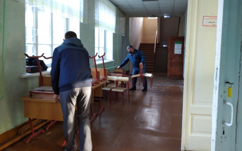 Перейдут по наследству: под Ярославлем раздают имущество из трех закрытых школ