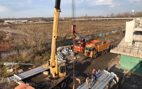 «Они не нервничали»: власти проверили на прочность Добрынинский мост