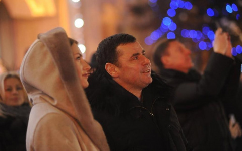 "Сокращаем расходы": против банкета чиновников в полтора миллиона выступил губернатор Миронов