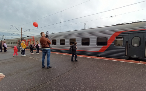 Между Ярославлем и Санкт-Петербургом запустят двухэтажный поезд: сроки