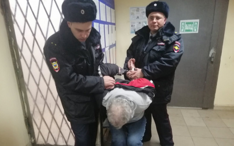 Тряс ножом и насиловал: подробности ловли маньяка, истязавшего 10-ти летнюю девочку