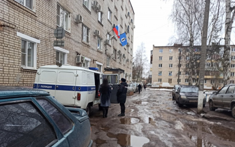 Труп женщины в крови нашли в Ярославской области